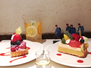 �P�[�L����